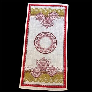 Elegant Red and Gold Small Linen Tablecloth
Or Table Runner